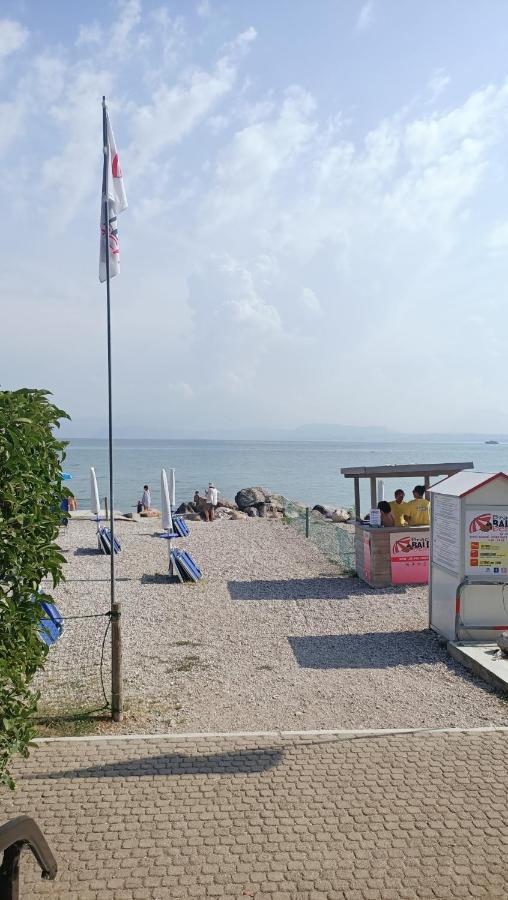 Residence Pool Peschiera Del Garda Eksteriør bilde